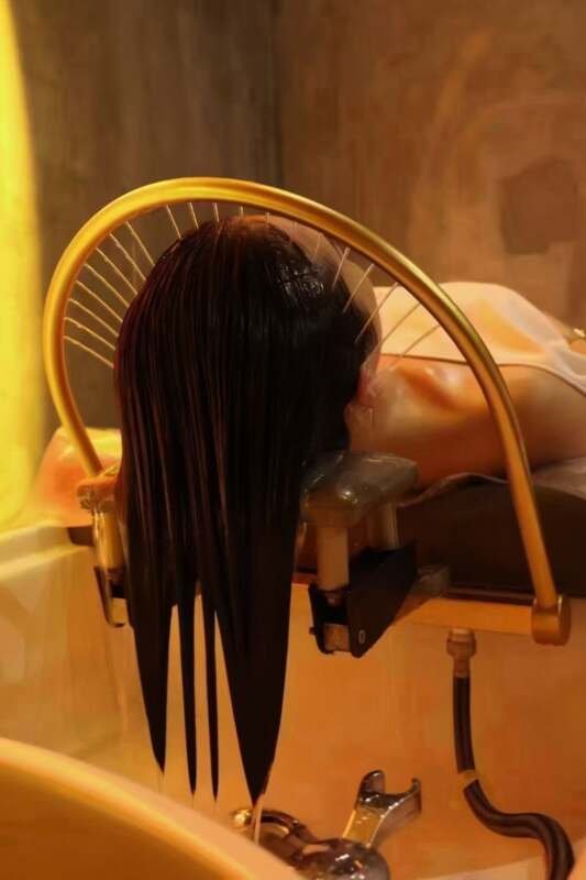 Waterfall Head Spa